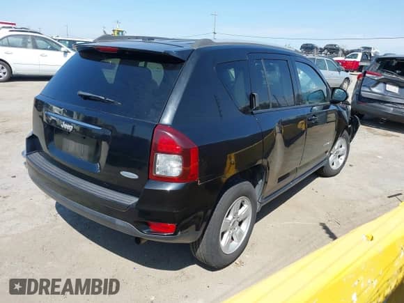 2017 Jeep Compass High Altitude with VIN 1C4NJCEBXHD182650, listed as a IAAI auction lot 43084199 with 98,662 mi miles and . Bid and sale history available at DreamBid. Image 4.