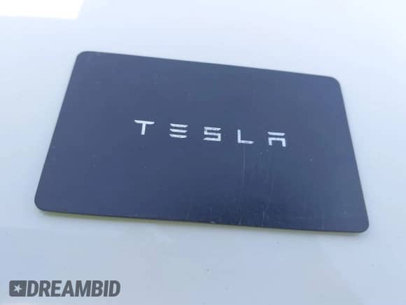 2022 Tesla Model Y Performance with VIN 7SAYGDEF7NF516418, listed as a IAAI auction lot 43222998 with 26,525 mi miles and . Bid and sale history available at DreamBid. Image 11.
