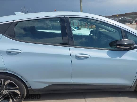 2023 Chevrolet Bolt EV 2LT с VIN 1G1FX6S01P4150894, выставлен на аукционе IAAI как лот 42689200 с пробегом 12 003 миль миль и . История ставок и продаж доступна на DreamBid. Изображение 14.