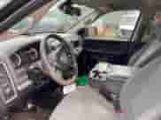 2017 Ram 1500 Tradesman z VIN 1C6RR7FT4HS602141, wystawiony jako Copart lot #58853595 z przebiegiem 122 529 mil mil oraz Czysty tytuł • Clean title. Historia ofert i sprzedaży dostępna na DreamBid. Obrazek 7.