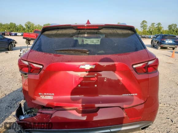 2021 Chevrolet Blazer Premier with VIN 3GNKBFRS9MS500027, listed as a Copart auction lot 80364905 with 29,614 mi miles and Salvage title. Bid and sale history available at DreamBid. Image 6.