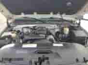 1999 Chevrolet Silverado 2500 LT с VIN 1GCGK29U1XE185229, выставлен на аукционе Copart как лот 42910925 с пробегом Не указан миль и Списание • Salvage title. История ставок и продаж доступна на DreamBid. Изображение 11.