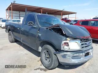 2003 Ford F-150 XL with VIN 2FTRF17253CA33379, listed as a IAAI auction lot 43111424 with 272,165 mi miles and . Bid and sale history available at DreamBid. Image 1.