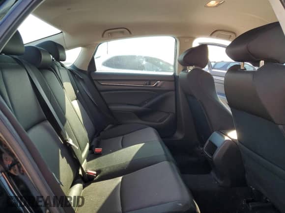 2019 Honda Accord с VIN 1HGCV3F17KA009762, выставлен на аукционе Copart как лот 71130465 с пробегом 77 832 миль миль и Списание • Salvage title. История ставок и продаж доступна на DreamBid. Изображение 10.
