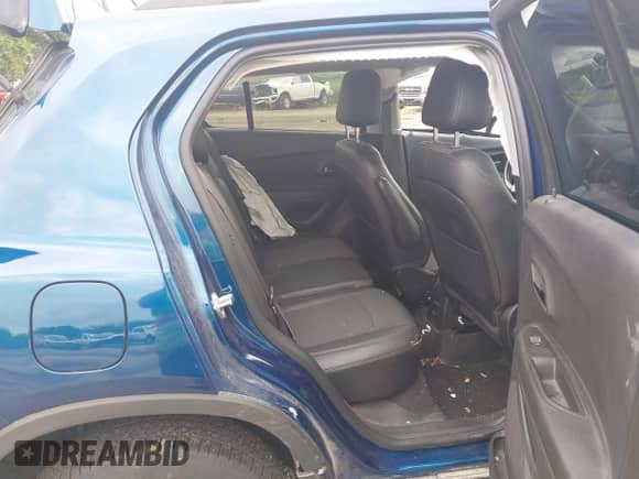 2019 Chevrolet Trax LT with VIN 3GNCJPSBXKL388613, listed as a IAAI auction lot 42959477 with 85,406 mi miles and . Bid and sale history available at DreamBid. Image 8.