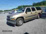 2005 Chevrolet Suburban LS z VIN 1GNEC16Z05J146304, wystawiony jako Copart lot #55259115 z przebiegiem 480 248 mil mil oraz Szkoda całkowita • Salvage title. Historia ofert i sprzedaży dostępna na DreamBid. Obrazek 1.