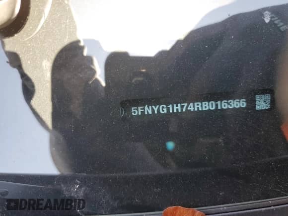 2024 Honda Pilot Touring with VIN 5FNYG1H74RB016366, listed as a Copart auction lot 64484215 with 24,788 mi miles and Salvage title. Bid and sale history available at DreamBid. Image 13.