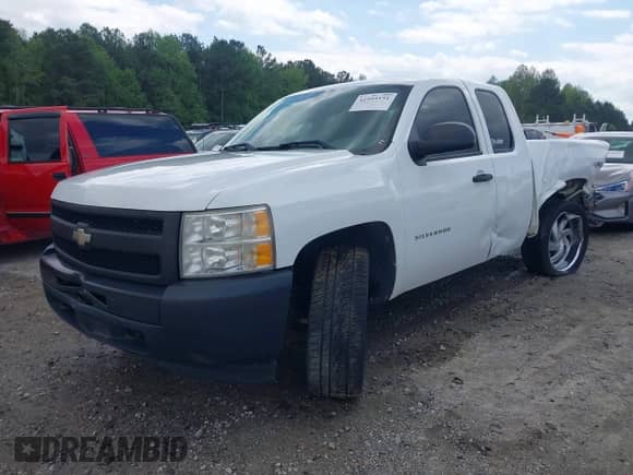 2010 Chevrolet Silverado 1500 Work Truck with VIN 1GCSKPEA6AZ132626, listed as a IAAI auction lot 41955151 with 231,694 mi miles and . Bid and sale history available at DreamBid. Image 16.