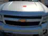 2012 Chevrolet Suburban LT с VIN 1GNSCJE0XCR265806, выставлен на аукционе Copart как лот 61423015 с пробегом Не указан миль и На запчасти • Non repairable. История ставок и продаж доступна на DreamBid. Изображение 12.