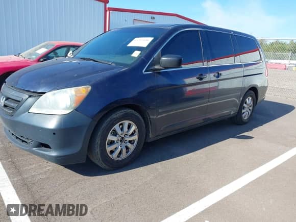 2008 Honda Odyssey LX with VIN 5FNRL38218B069699, listed as a IAAI auction lot 43353686 with 176,459 mi miles and . Bid and sale history available at DreamBid. Image 2.