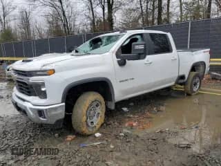 2024 Chevrolet Silverado 2500HD with VIN 2GC1YNE74R1238242, listed as a Copart auction lot 85223144 with Not provided miles and Salvage title. Bid and sale history available at DreamBid. Image 1.