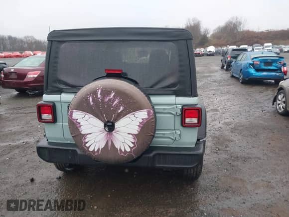 2023 Jeep Wrangler Sport S z VIN 1C4HJXDN5PW609316, wystawiony jako IAAI lot #40960863 z przebiegiem 15 614 mil mil oraz . Historia ofert i sprzedaży dostępna na DreamBid. Obrazek 16.