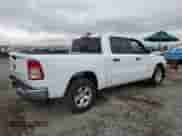 2023 Ram 1500 Big Horn z VIN 1C6RREFG2PN607813, wystawiony jako Copart lot #48375125 z przebiegiem 35 093 mil mil oraz Szkoda całkowita • Salvage title. Historia ofert i sprzedaży dostępna na DreamBid. Obrazek 3.