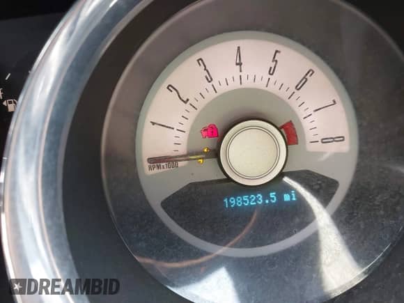 2011 Ford Mustang GT с VIN 1ZVBP8CF8B5105715, выставлен на аукционе IAAI как лот 41732252 с пробегом 198 523 миль миль и . История ставок и продаж доступна на DreamBid. Изображение 7.