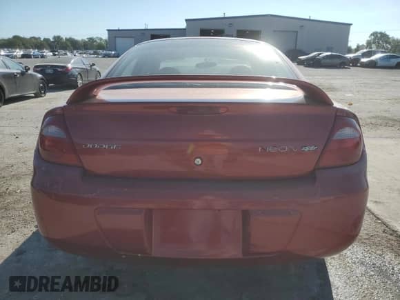 2005 Dodge Neon SXT z VIN 1B3ES56C65D202115, wystawiony jako Copart lot #68251904 z przebiegiem Nie podano mil oraz Nie do naprawy • Non repairable. Historia ofert i sprzedaży dostępna na DreamBid. Obrazek 6.