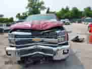 2015 Chevrolet Silverado 2500HD LT z VIN 1GC1KVE83FF102831, wystawiony jako IAAI lot #42411608 z przebiegiem 140 538 mil mil oraz . Historia ofert i sprzedaży dostępna na DreamBid. Obrazek 12.