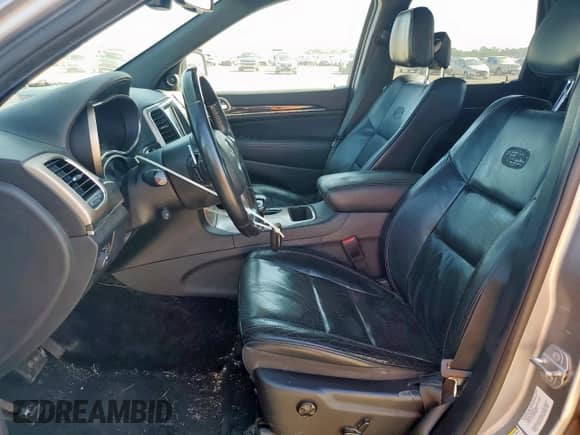 2015 Jeep Grand Cherokee Overland с VIN 1C4RJECG8FC735245, выставлен на аукционе Copart как лот 83975395 с пробегом 138 873 миль миль и Списание • Salvage title. История ставок и продаж доступна на DreamBid. Изображение 7.