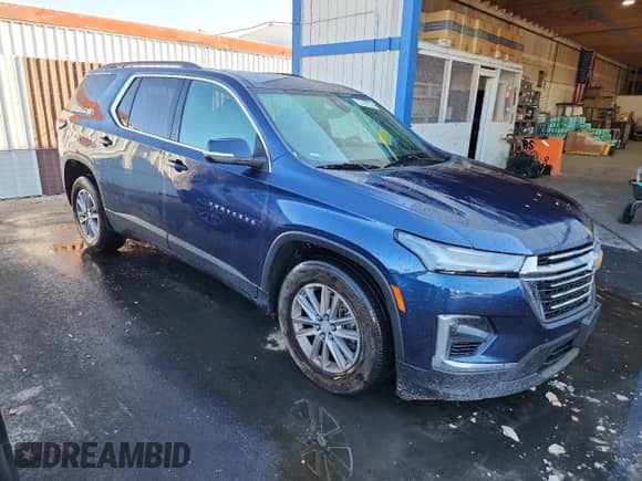 2023 Chevrolet Traverse LT Cloth with VIN 1GNEVGKW8PJ155831, listed as a Copart auction lot 80965895 with 86,548 mi miles and Clean title. Bid and sale history available at DreamBid. Image 4.