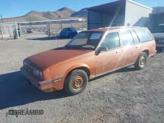 1985 Chevrolet Cavalier с VIN 1G1JC35PXFJ271680, выставлен на аукционе IAAI как лот 43281957 с пробегом 45 594 миль миль и . История ставок и продаж доступна на DreamBid. Изображение 2.