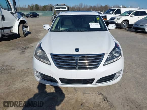2014 Hyundai Equus Ultimate z VIN KMHGH4JH2EU085955, wystawiony jako IAAI lot #41315028 z przebiegiem 128 044 mil mil oraz . Historia ofert i sprzedaży dostępna na DreamBid. Obrazek 13.