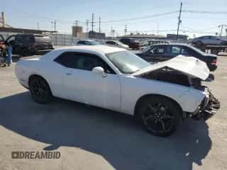 2019 Dodge Challenger GT with VIN 2C3CDZJGXKH551752, listed as a Copart auction lot 81004015 with 151,226 mi miles and Salvage title. Bid and sale history available at DreamBid. Image 4.