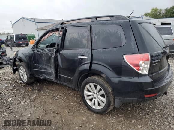 2011 Subaru Forester X Premium с VIN JF2SHBDC1BH721032, выставлен на аукционе Copart как лот 84360615 с пробегом 177 082 миль миль и Списание • Salvage title. История ставок и продаж доступна на DreamBid. Изображение 2.