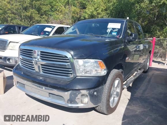 2016 Ram 1500 Big Horn с VIN 1C6RR7TT1GS285308, выставлен на аукционе IAAI как лот 43268429 с пробегом 346 201 миль миль и . История ставок и продаж доступна на DreamBid. Изображение 2.