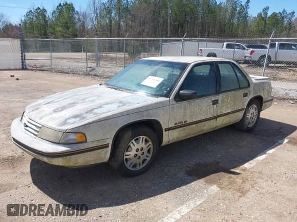 1991 Chevrolet Lumina Euro с VIN 2G1WN54T8M1150826, выставлен на аукционе IAAI как лот 41794780 с пробегом 293 206 миль миль и . История ставок и продаж доступна на DreamBid. Изображение 2.