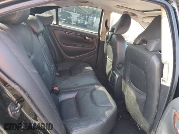 2008 Volvo S60 2.5T с VIN YV1RS592082686117, выставлен на аукционе Copart как лот 84280385 с пробегом Не указан миль и Списание • Salvage title. История ставок и продаж доступна на DreamBid. Изображение 10.