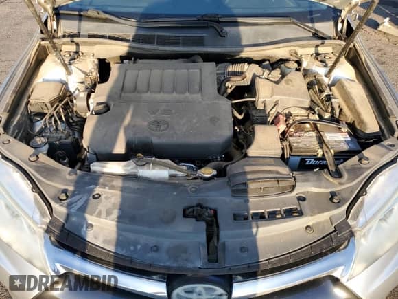 2015 Toyota Camry XSE z VIN 4T1BK1FK1FU557210, wystawiony jako Copart lot #70574695 z przebiegiem 88 674 mil mil oraz Szkoda całkowita • Salvage title. Historia ofert i sprzedaży dostępna na DreamBid. Obrazek 11.