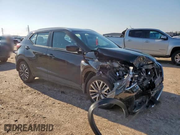 2024 Nissan Kicks SV with VIN 3N1CP5CV2RL529630, listed as a Copart auction lot 71996615 with 22,472 mi miles and Salvage title. Bid and sale history available at DreamBid. Image 4.