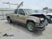 2004 Chevrolet Silverado 2500HD LS with VIN 1GCHK29U74E197739, listed as a Copart auction lot 60314755 with Not provided miles and Salvage title. Bid and sale history available at DreamBid. Image 4.