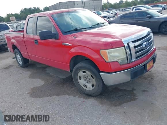 2010 Ford F-150 XL z VIN 1FTEX1C89AFC53664, wystawiony jako IAAI lot #43487028 z przebiegiem 293 631 mil mil oraz . Historia ofert i sprzedaży dostępna na DreamBid. Obrazek 1.