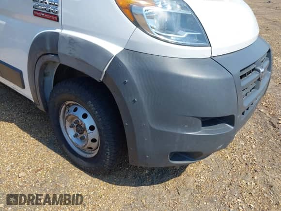 2016 Ram ProMaster Cargo с VIN 3C6TRVDG4GE134588, выставлен на аукционе IAAI как лот 42724287 с пробегом 282 294 миль миль и . История ставок и продаж доступна на DreamBid. Изображение 18.