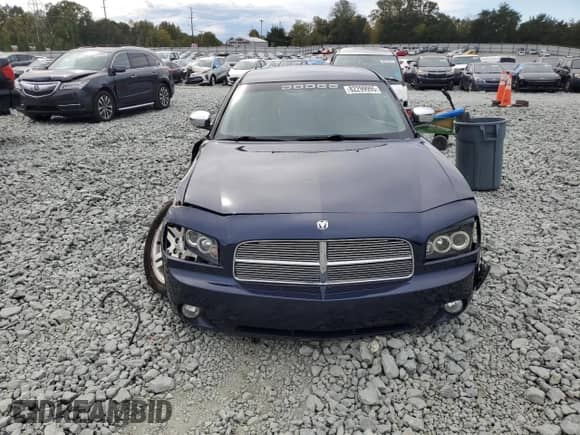 2006 Dodge Charger z VIN 2B3KA43G96H132122, wystawiony jako Copart lot #82299995 z przebiegiem Nie podano mil oraz Szkoda całkowita • Salvage title. Historia ofert i sprzedaży dostępna na DreamBid. Obrazek 5.