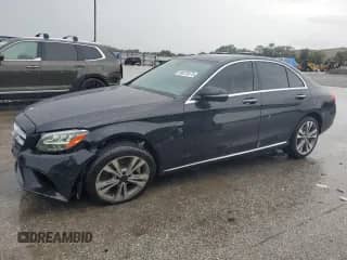 2019 Mercedes-Benz C 300 z VIN 55SWF8DBXKU302787, wystawiony jako Copart lot #80073575 z przebiegiem 69 703 mil mil oraz Szkoda całkowita • Salvage title. Historia ofert i sprzedaży dostępna na DreamBid. Obrazek 1.