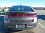 2015 Dodge Dart SXT z VIN 1C3CDFBBXFD405453, wystawiony jako IAAI lot #43395065 z przebiegiem 115 421 mil mil oraz . Historia ofert i sprzedaży dostępna na DreamBid. Obrazek 13.