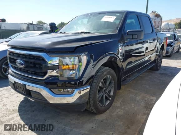 2023 Ford F-150 XL с VIN 1FTEW1C80PKD24124, выставлен на аукционе IAAI как лот 42356966 с пробегом 52 104 миль миль и . История ставок и продаж доступна на DreamBid. Изображение 17.