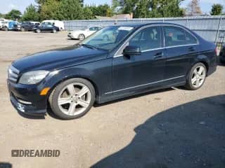 2011 Mercedes-Benz C 300 Sport z VIN WDDGF8BB6BF645929, wystawiony jako Copart lot #80736045 z przebiegiem 169 392 mil mil oraz Szkoda całkowita • Salvage title. Historia ofert i sprzedaży dostępna na DreamBid. Obrazek 1.