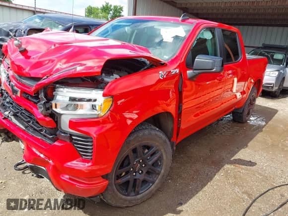 2023 Chevrolet Silverado 1500 RST with VIN 2GCUDEED8P1104118, listed as a IAAI auction lot 42217447 with 39,781 mi miles and . Bid and sale history available at DreamBid. Image 2.
