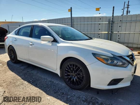 2016 Nissan Altima S with VIN 1N4AL3AP3GC110595, listed as a Copart auction lot 81508775 with 166,149 mi miles and Salvage title. Bid and sale history available at DreamBid. Image 4.