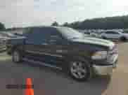 2018 Ram 1500 Big Horn z VIN 3C6RR6LT7JG146048, wystawiony jako Copart lot #62415675 z przebiegiem 77 131 mil mil oraz Szkoda całkowita • Salvage title. Historia ofert i sprzedaży dostępna na DreamBid. Obrazek 4.