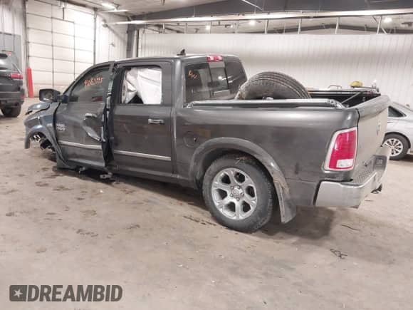 2017 Ram 1500 Laramie с VIN 1C6RR7NT7HS697280, выставлен на аукционе IAAI как лот 41063995 с пробегом 129 625 миль миль и . История ставок и продаж доступна на DreamBid. Изображение 3.