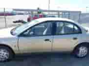 1996 Saturn SL z VIN 1G8ZH5288TZ230864, wystawiony jako IAAI lot #42116703 z przebiegiem 104 387 mil mil oraz . Historia ofert i sprzedaży dostępna na DreamBid. Obrazek 6.