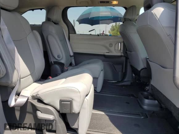 2024 Toyota Sienna Limited с VIN 5TDZRKEC6RS189999, выставлен на аукционе Copart как лот 62719365 с пробегом 21 225 миль миль и Списание • Salvage title. История ставок и продаж доступна на DreamBid. Изображение 11.