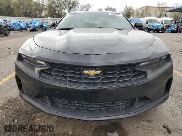 2022 Chevrolet Camaro 1LT z VIN 1G1FB1RXXN0114534, wystawiony jako Copart lot #70693095 z przebiegiem 42 052 mil mil oraz Szkoda całkowita • Salvage title. Historia ofert i sprzedaży dostępna na DreamBid. Obrazek 5.
