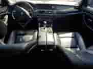 2013 BMW 5 Series 528i с VIN WBAXG5C56DDY37197, выставлен на аукционе Copart как лот 82314315 с пробегом 146 837 миль миль и Чистый • Clean title. История ставок и продаж доступна на DreamBid. Изображение 8.