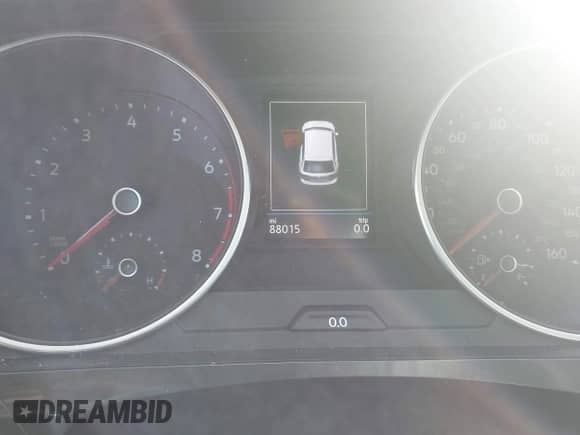 2019 Volkswagen Tiguan S с VIN 3VV0B7AX9KM111985, выставлен на аукционе IAAI как лот 42429957 с пробегом 88 015 миль миль и . История ставок и продаж доступна на DreamBid. Изображение 7.