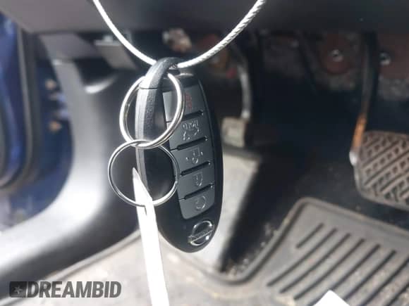 2019 Nissan Pathfinder SV with VIN 5N1DR2MMXKC585246, listed as a IAAI auction lot 42027197 with 124,181 mi miles and . Bid and sale history available at DreamBid. Image 11.