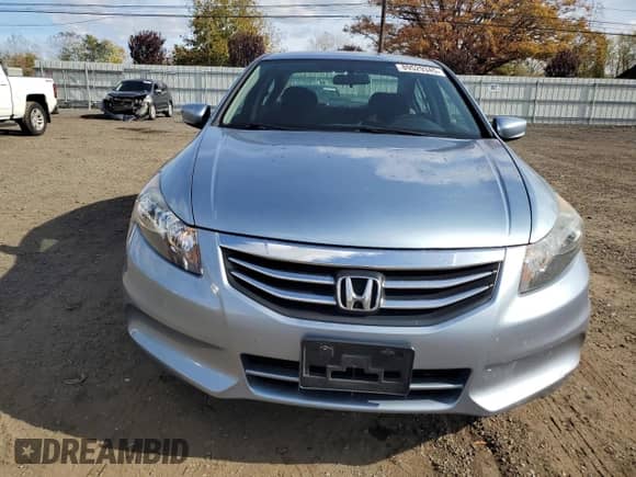 2012 Honda Accord LX z VIN 1HGCP2F34CA092400, wystawiony jako Copart lot #89529345 z przebiegiem 75 244 mil mil oraz Szkoda całkowita • Salvage title. Historia ofert i sprzedaży dostępna na DreamBid. Obrazek 5.